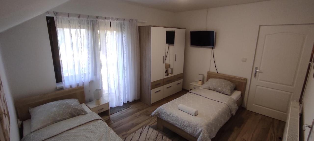 Apartman Majetic Otočac 外观 照片